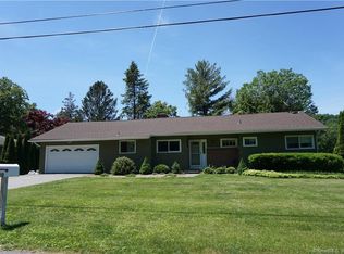 10 Lakewood Ter, New Milford, CT 06776