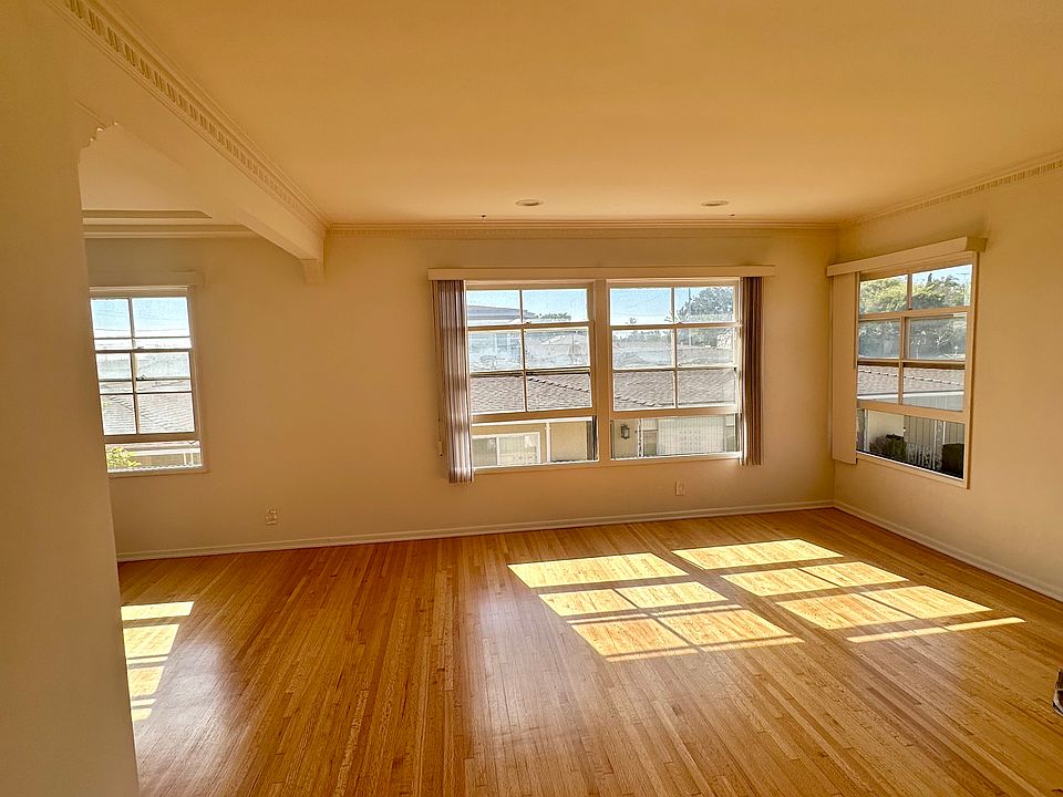 Living area.