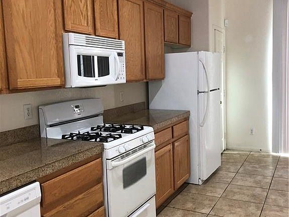 3rd image of 1703 Bamboo Rain Ave #0