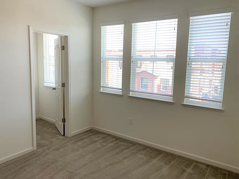 1583 Mercado Way — Photo 7