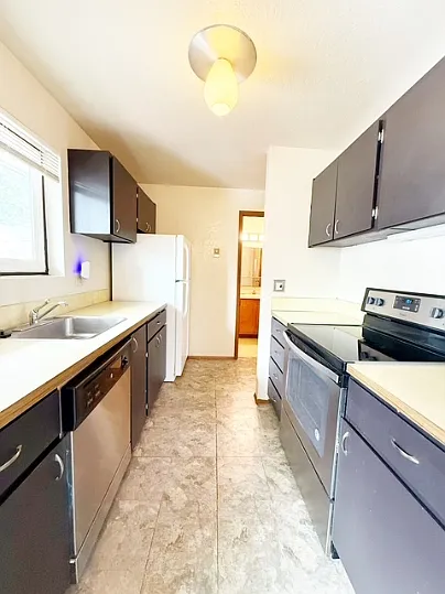 110 N Lafayette Ave - 301N — Photo 4