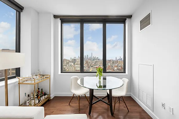 Rented by Compass | media 2