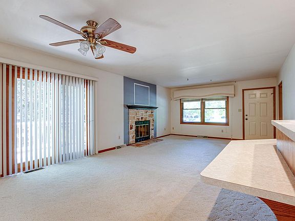 5th image of 3810 Wyoming WAY #2