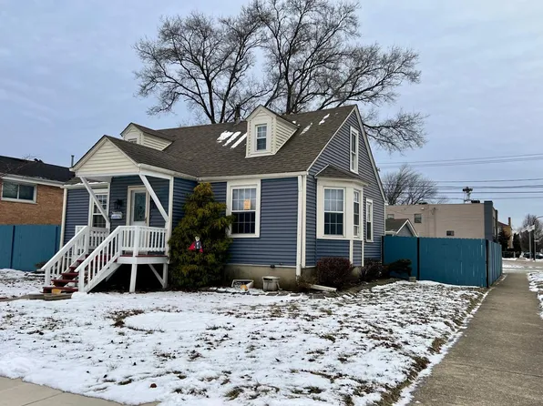 1742 N 34th Ave, Stone Park, IL 60165