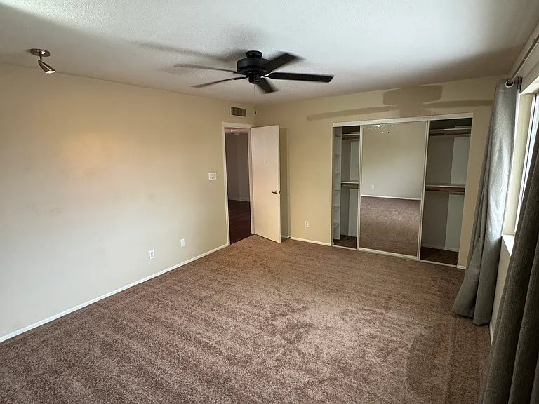 6228 W Cortez St — Photo 47