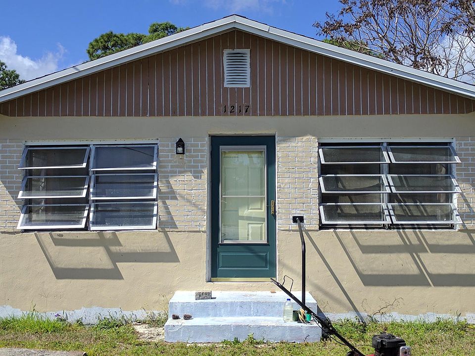 Front Eastern exposure