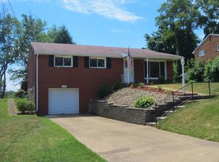 813 Sweetleaf Dr, Monroeville, PA