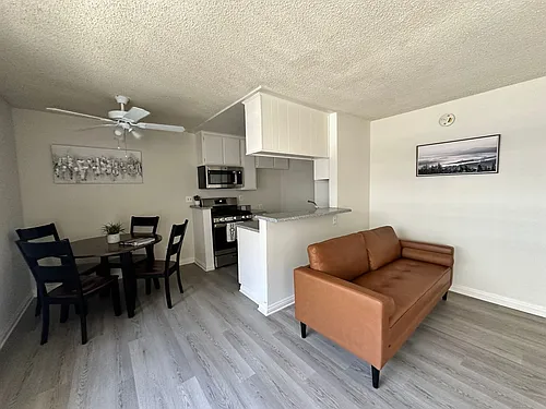 Floor plan 7519-105