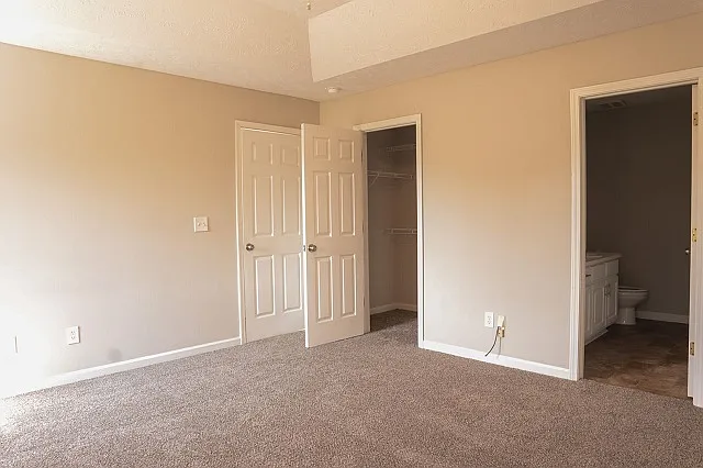 54 Lee Road 2095 — Photo 9