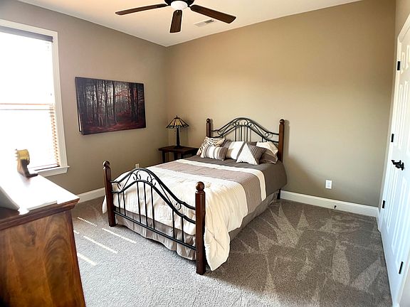 4th image of 12197 Avery Pl