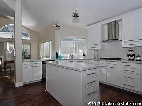 4th image of 6867 S Walker Mill Dr