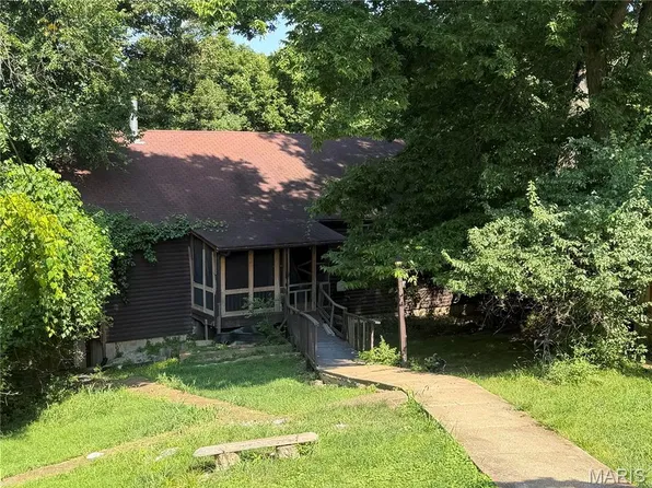 1010 Palmer Meadows Pl, Valley Park, MO 63088