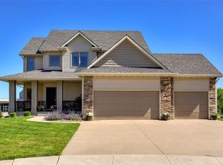904 NW 33rd St, Ankeny, IA 50023