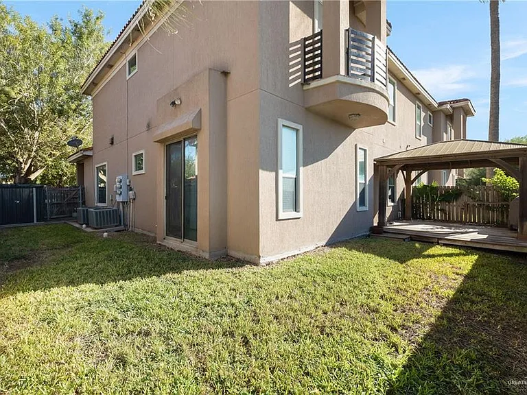 1304 E Pineridge Ave #B — Photo 10