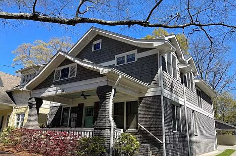 2nd image of 204 Cambridge Ave