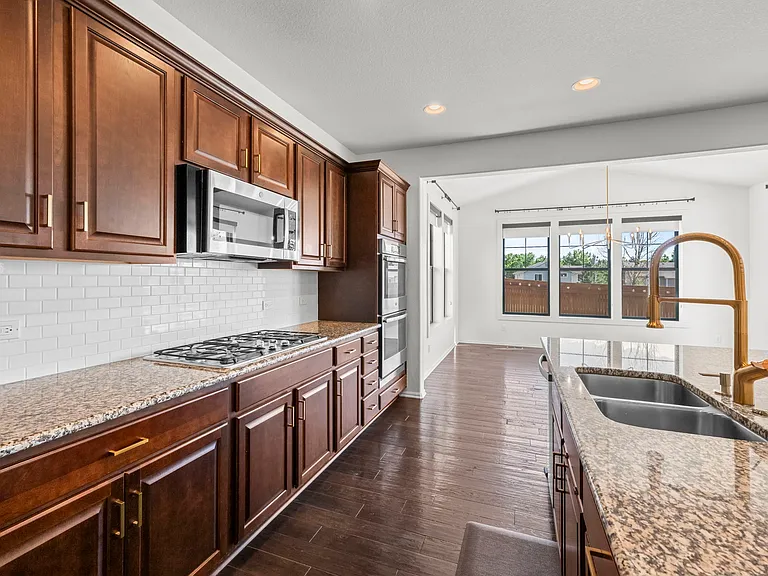 22530 E Bellewood Dr — Photo 13