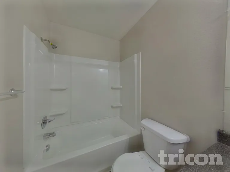 2113 74th Avenue Ct — Photo 14