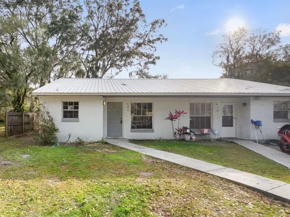 621 Pineville Ln, Lakeland, FL 33810