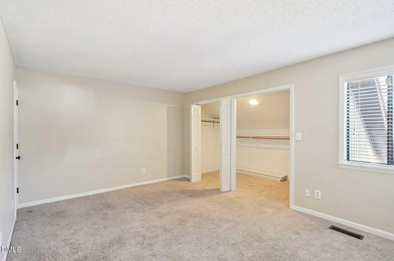 2 bed, 1425 sqft, $1,600 — Photo 4