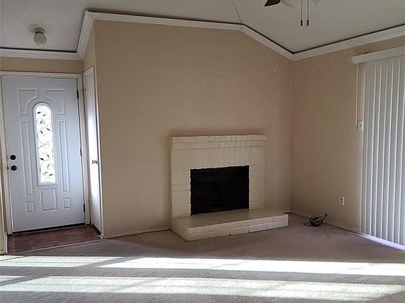 5th image of 11515 Meadow Pines Ct #C