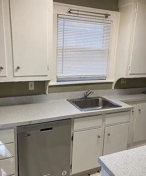 2 bed, 750 sqft, $1,450 — Photo 4