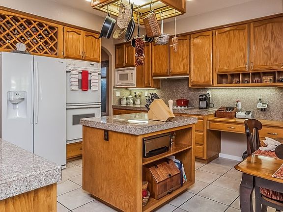 4th image of 248 Luna Cir