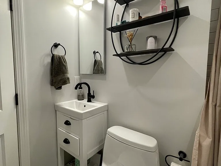 30 Washington St #2B — Photo 8
