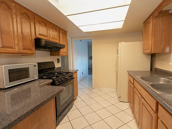5th image of 4621 Tumbleweed Ave