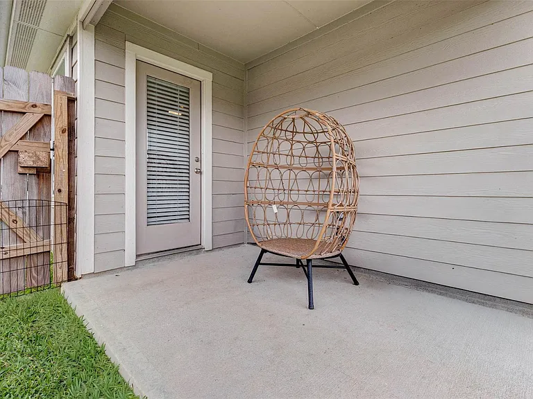 3910 Beltingham Bend Way — Photo 27
