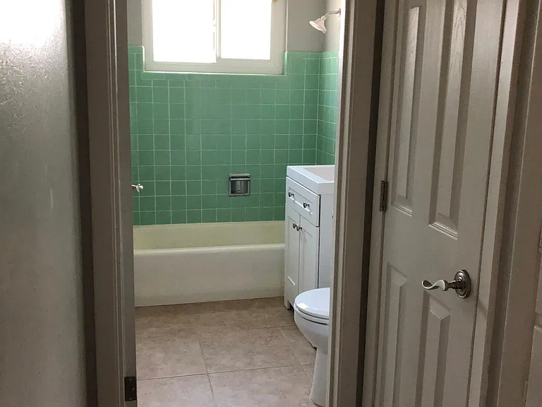 5137 Cabot Cir — Photo 12