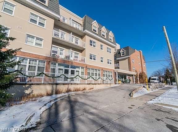 2nd image of 240 Chapel St