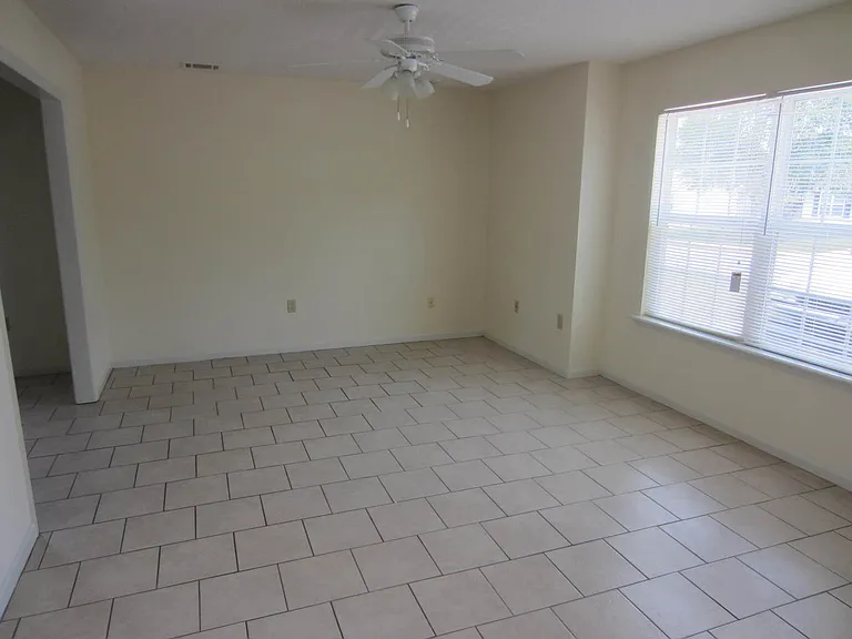 2209A Chattooga Dr — Photo 2