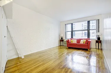 Rented by City Connections Realty