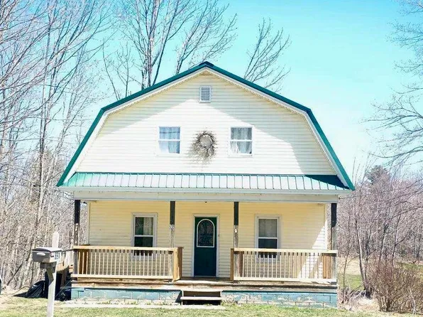 891 Main Road, Carmel, ME 04419