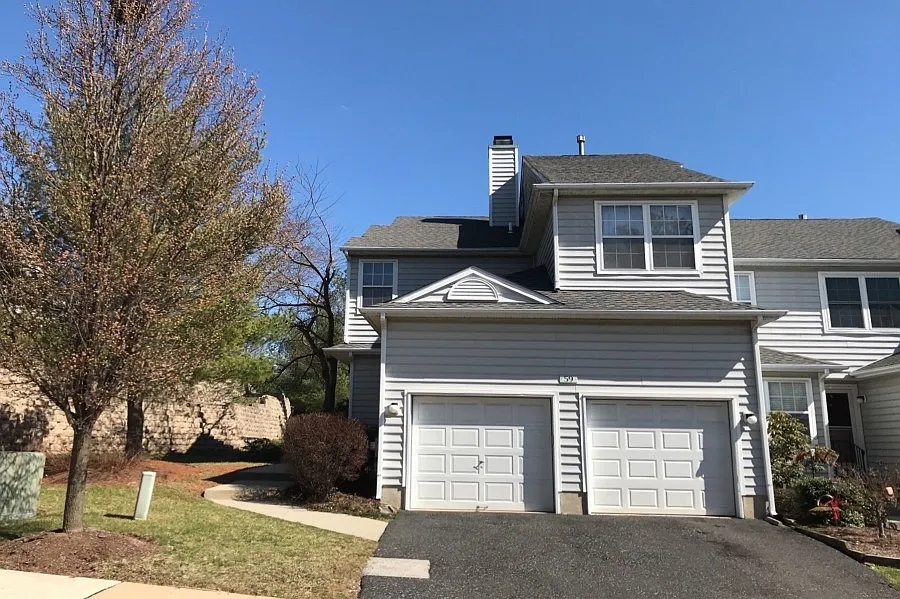 59 Windsor Pl photo 1