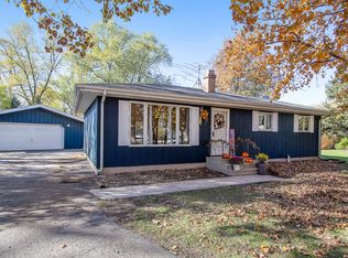 3405 Gold Finch Dr, Morris, IL 60450