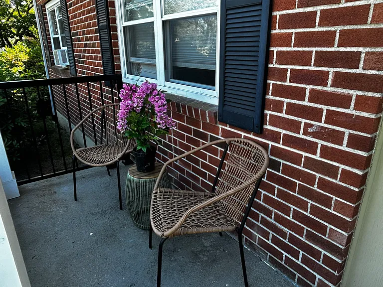 70 Carroll Ave #706 — Photo 26