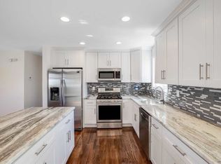 1472 Saint Louis Ave, Bay Shore, NY 11706