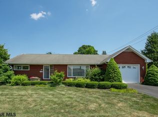114 S Monroe St, Bellefonte, PA