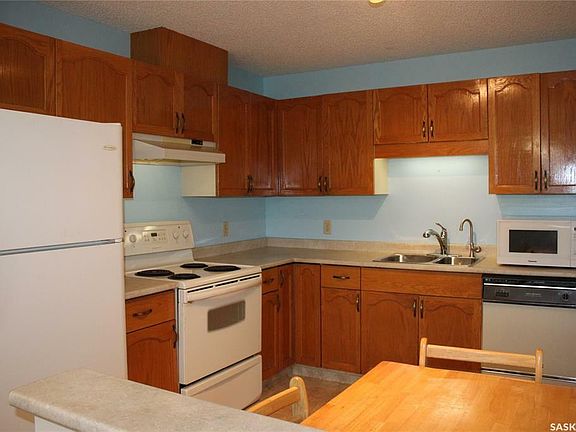 2nd image of 1130 N Radway St #102