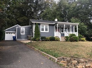 9 Frisk Dr, Middletown, NJ 07748