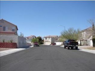 8733 Majestic Pine Ave, Las Vegas, NV 89143