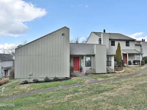 8701 Olde Colony Trl APT 62, Knoxville, TN 37923
