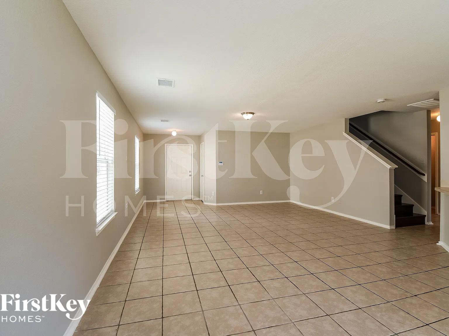 3 bed, 2.5 bath, 1964 sqft, $2,315 — Photo 3