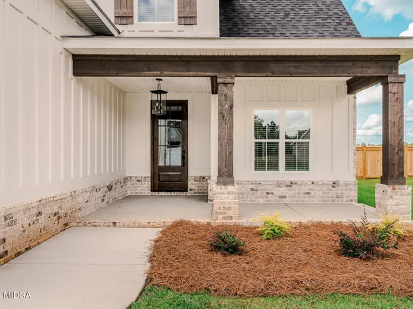 205 Old Hollow Way, Kathleen, GA 31047