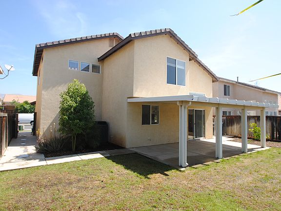 2nd image of 1261 Abbey Pines Dr