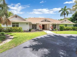 600 Ridge Dr, Naples, FL 34108