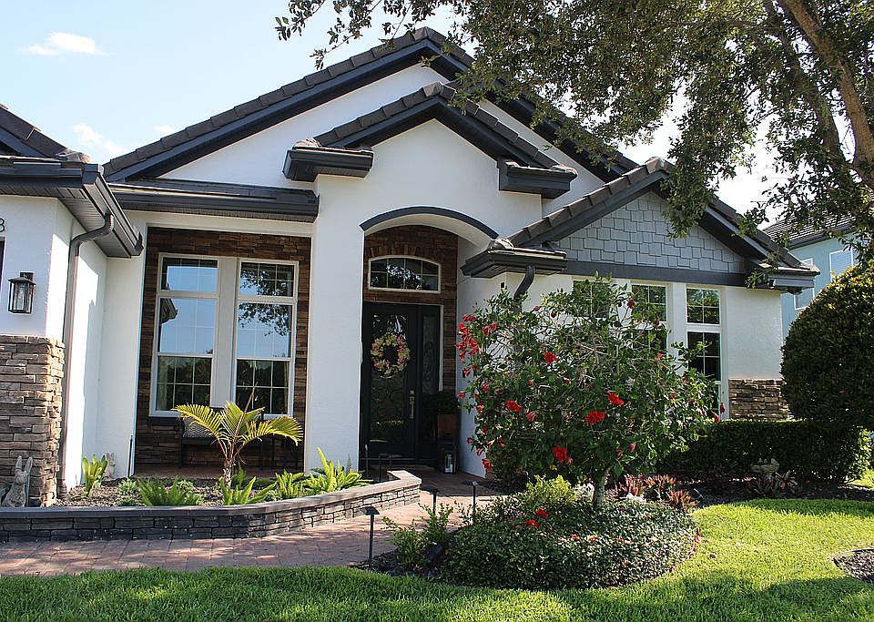 1st image of 10428 Provence Dr