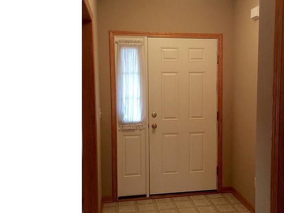 2nd image of 116 Bears Paw Dr