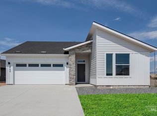 7194 W Blackberry Dr, Boise, ID 83709
